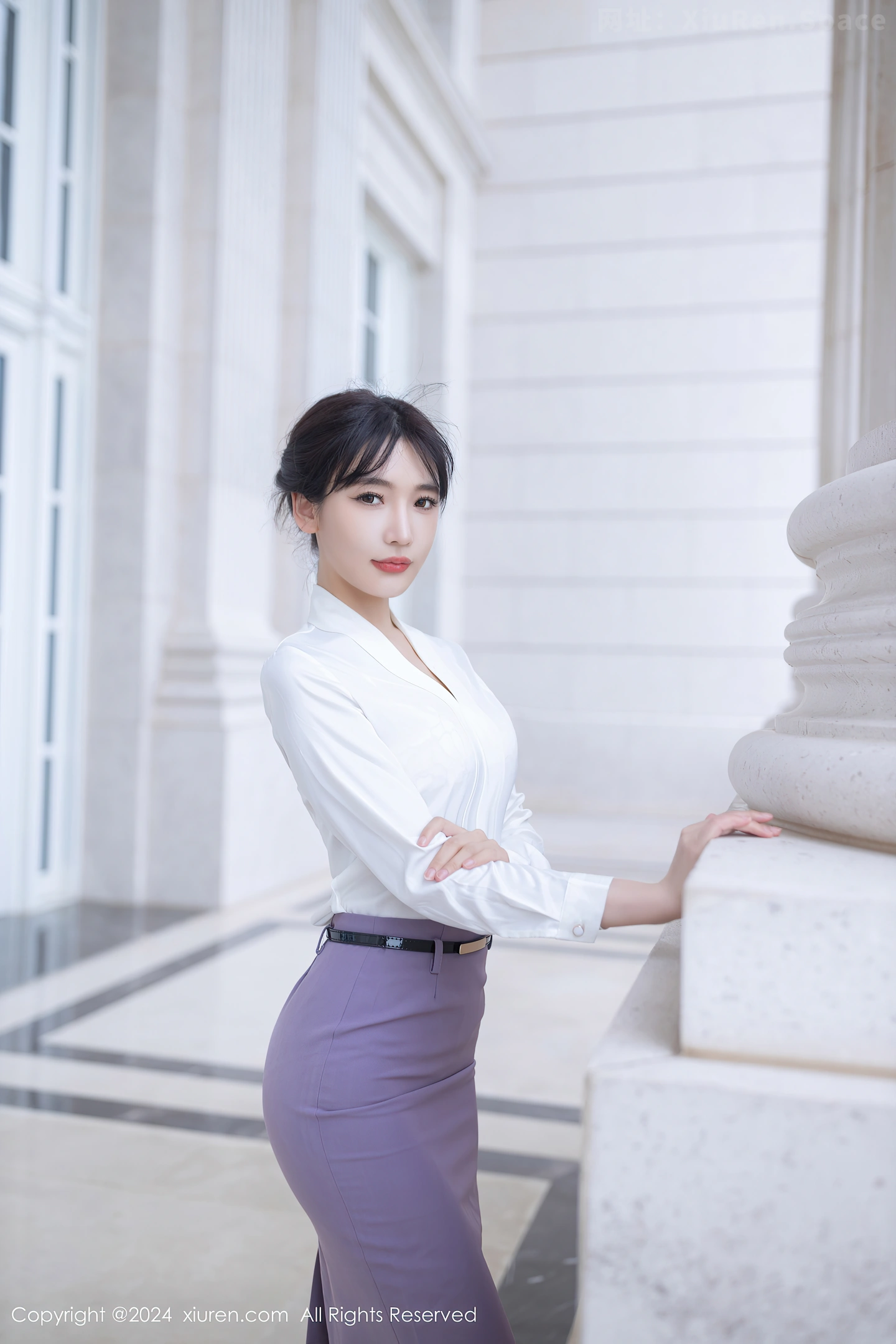 图片[5]-[XiuRen秀人网]VOL.8700 模特陆萱萱性感白T配紫短裙露白色内衣配超薄黑丝极致魅惑写真81P-秀人网官方网站